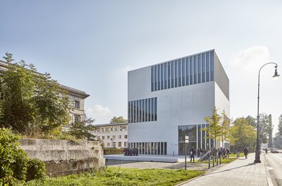 나치즘 기록 센터(엔에스-도쿠멘타치온스첸트룸 뮌헨)